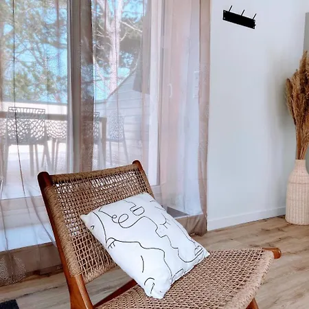 Dom wakacyjny Ty Ker Iliz - Petits Commerces Et Accessibles A Pied! Trélévern